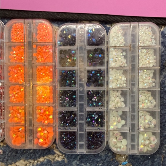 Multi-Color Rhinestone mix- Assorted Colors - Picture 3 of 6